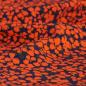 Preview: Viskose Crepe mit Nylon rotorange Blüten auf dunkelblau