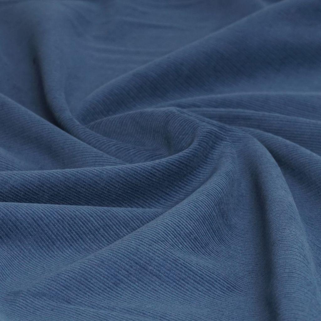 Feincord aus Baumwolle jeansblau