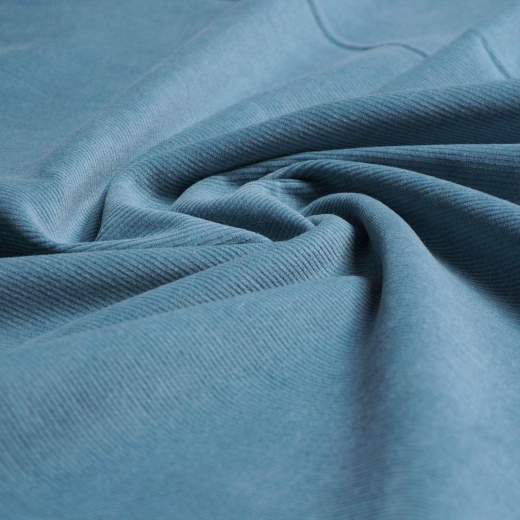 Feincord aus Baumwolle wasserblau