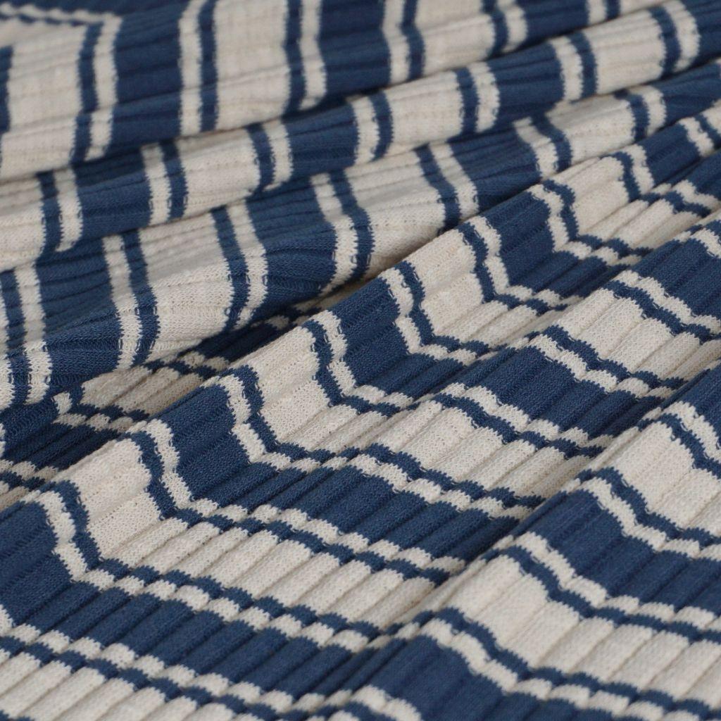 Rippenstrick Retrostreifen blau ecru