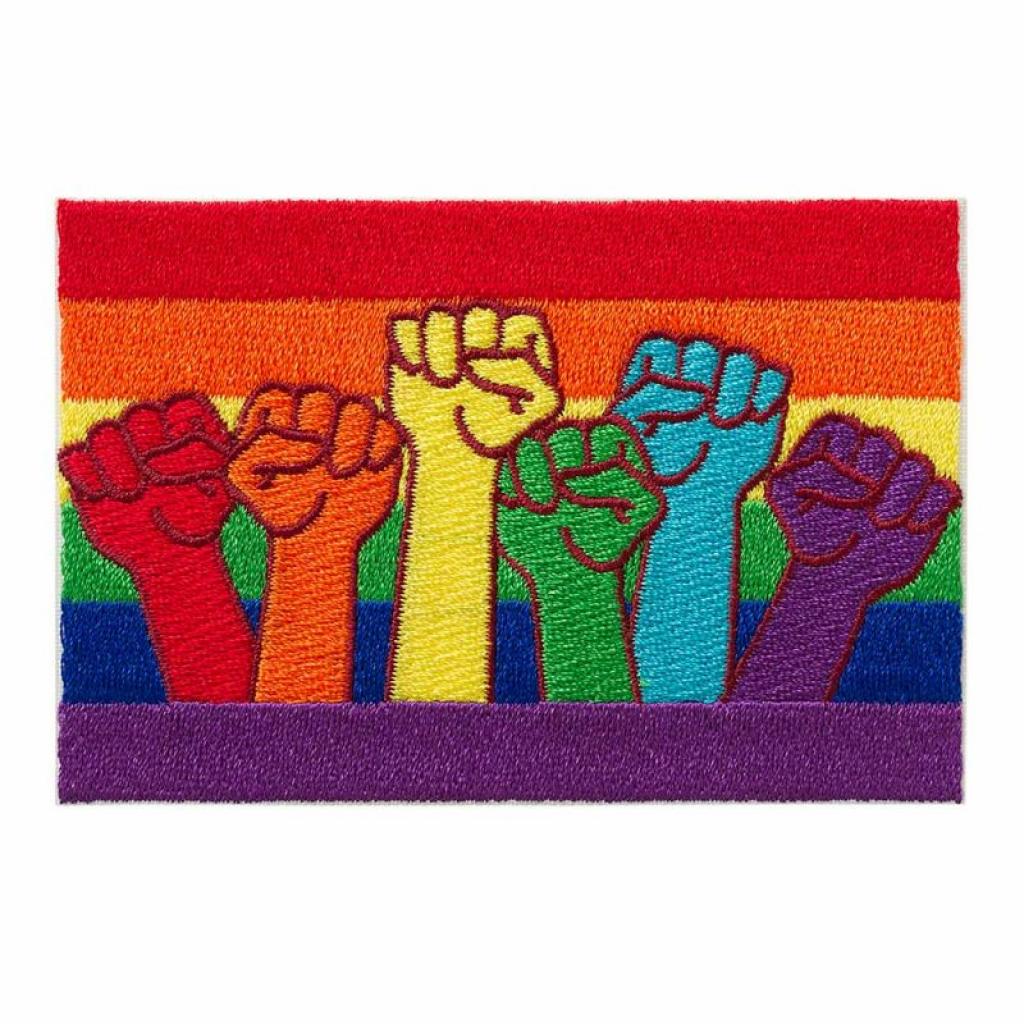 Bügelbild Applikation Flagge Fäuste Regenbogen