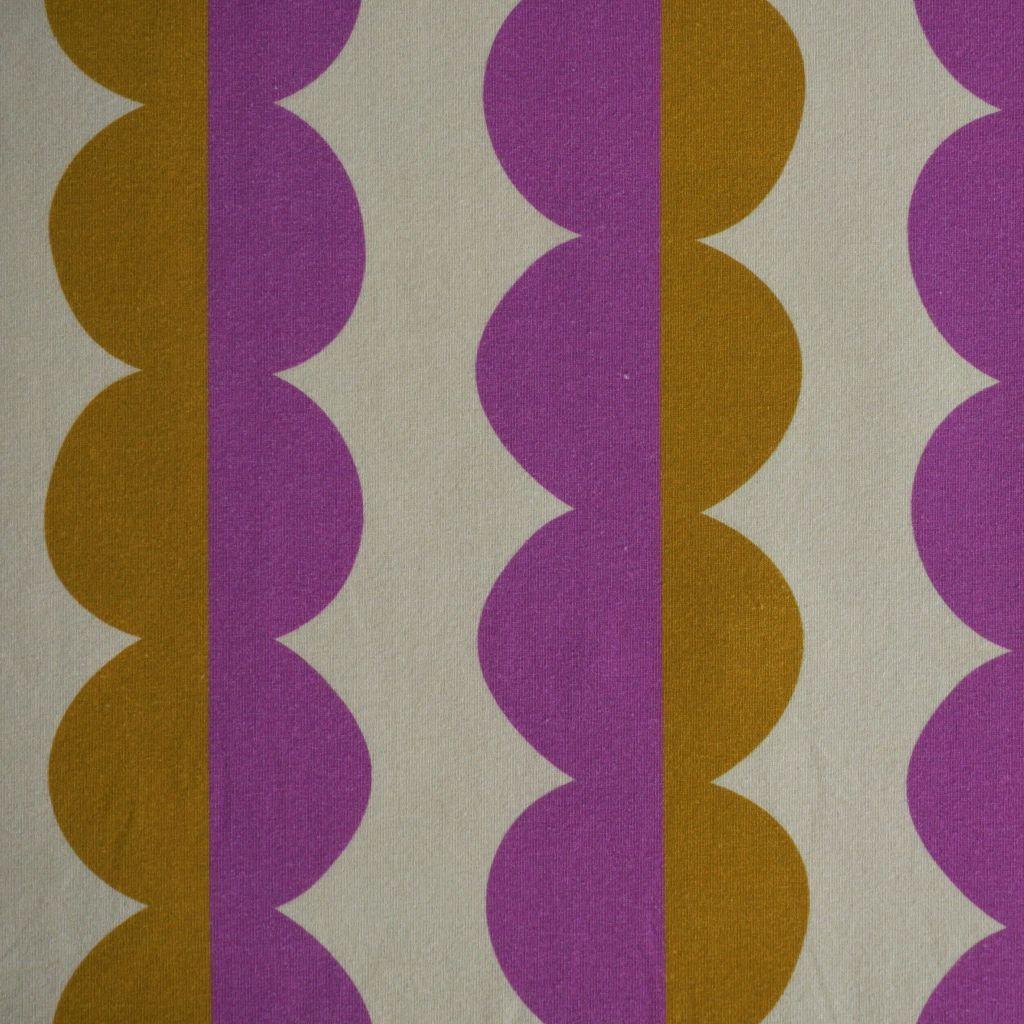 Baumwolljersey abstrakte Halbkreise caramelbraun fliederlila